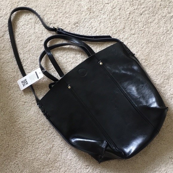 Heshe Black leather Tote Style Bag NWT. P/A917/975 - Picture 1 of 10
